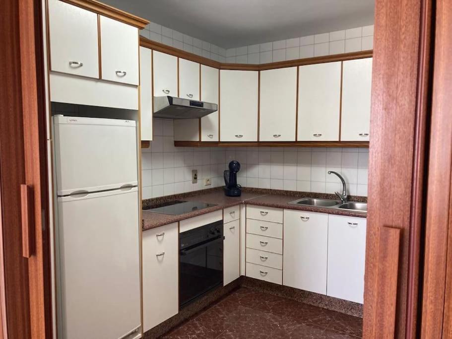 Apartamento Illa De Tambo Marin Ngoại thất bức ảnh